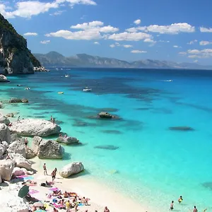Affittacamere Cozy House Sea View, Cala Gonone
